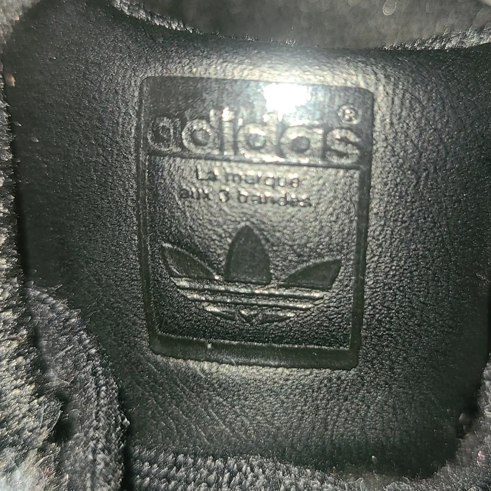 Black Adidas shoes for toodler - Picture 5 of 5